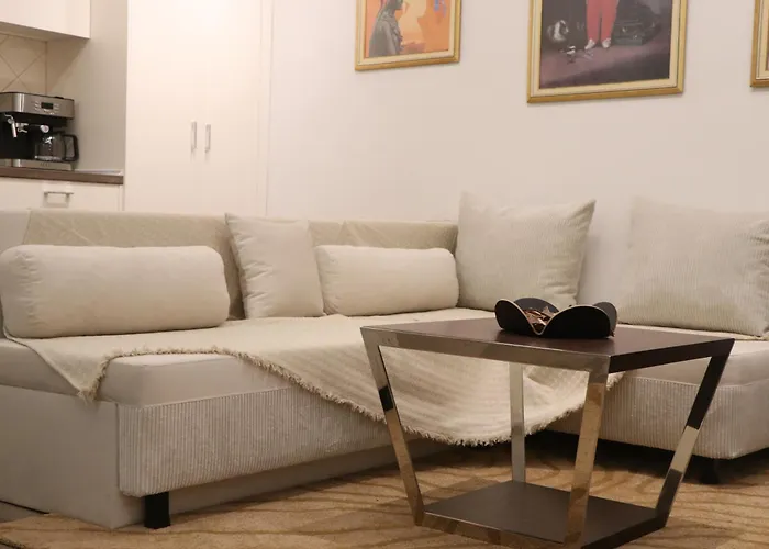 D2Suite Στα Λαδάδικα Θεσσαλονίκη
